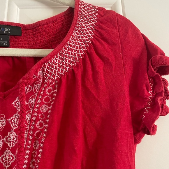 Cute blouse!🔥 - Picture 3 of 4